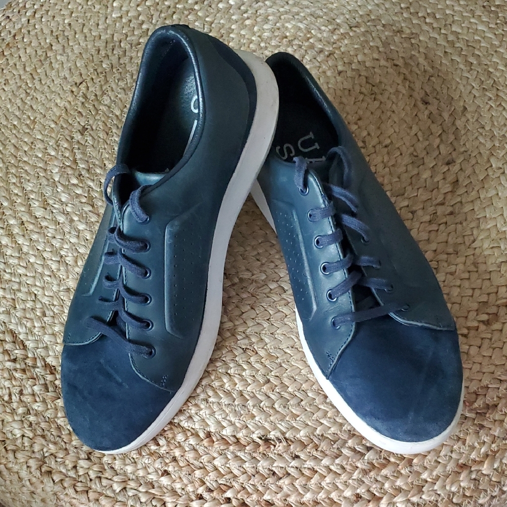 Under Armour UAS Mens Club Fan Fit Low Rise Suede Lace Up Shoes Sneakers Size 10